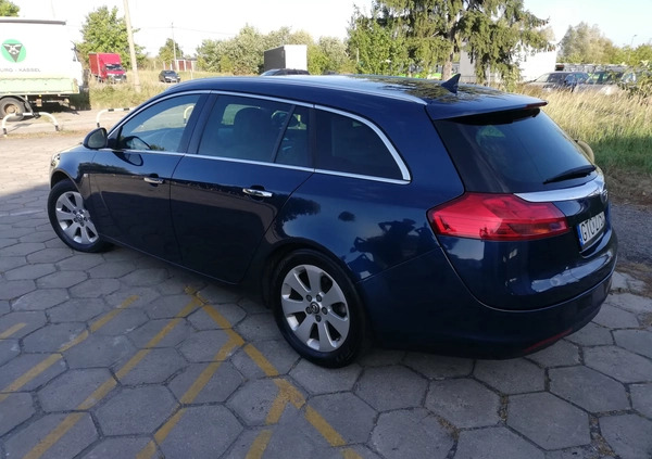 Opel Insignia cena 25500 przebieg: 295000, rok produkcji 2011 z Tczew małe 596